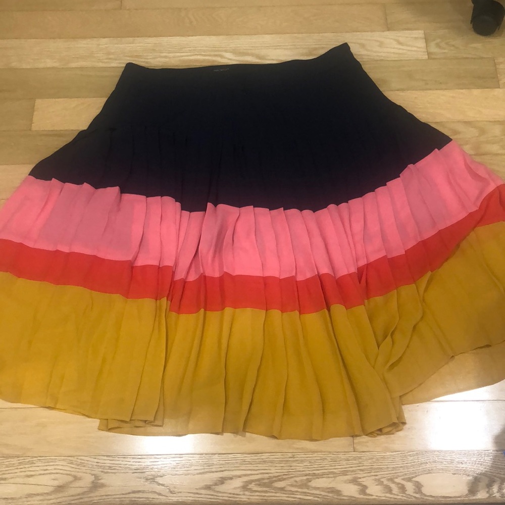 Color block Ann Taylor pleated skirt, size 16